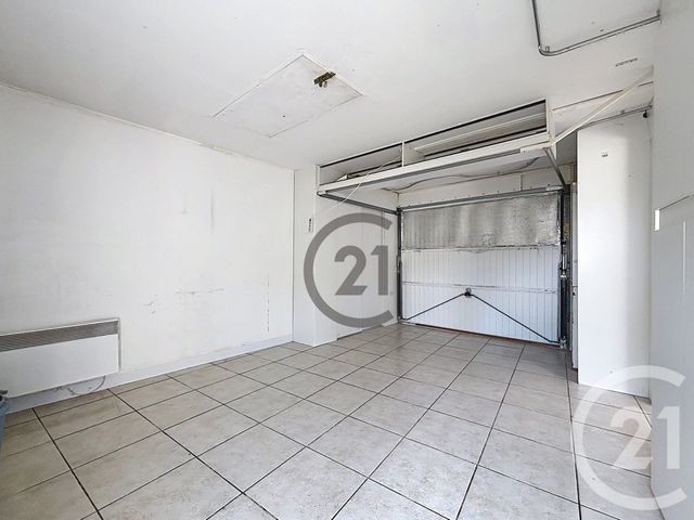 Maison &agrave; louer - 4 pi&egrave;ces - 110 m2 - Sens - 89 - BOURGOGNE