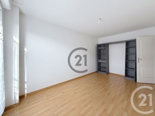 Maison &agrave; louer - 4 pi&egrave;ces - 110 m2 - Sens - 89 - BOURGOGNE