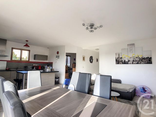 Maison &agrave; louer - 4 pi&egrave;ces - 84,50 m2 - Nailly - 89 - BOURGOGNE