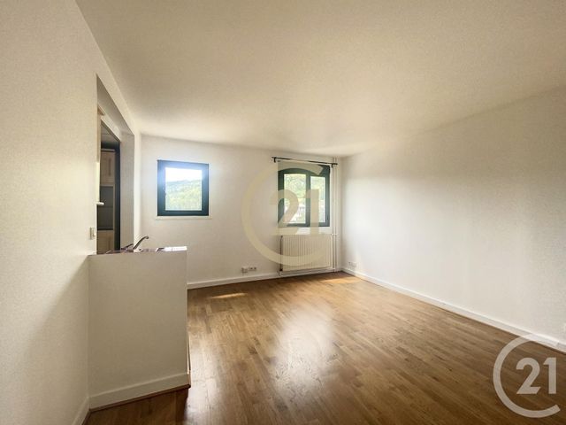 Appartement F2 &agrave; louer - 2 pi&egrave;ces - 36 m2 - Sens - 89 - BOURGOGNE