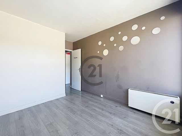 Appartement F2 &agrave; louer - 2 pi&egrave;ces - 42 m2 - Sens - 89 - BOURGOGNE