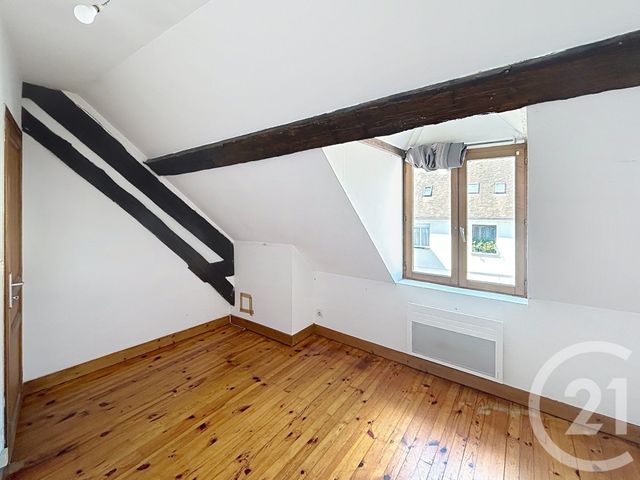 Appartement Duplex &agrave; vendre - 3 pi&egrave;ces - 76,10 m2 - Sens - 89 - BOURGOGNE