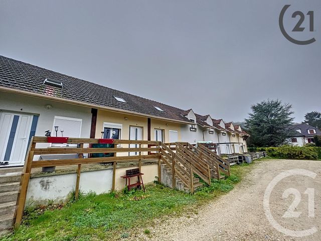 Appartement &agrave; louer - 2 pi&egrave;ces - 33 m2 - Pont Sur Yonne - 89 - BOURGOGNE
