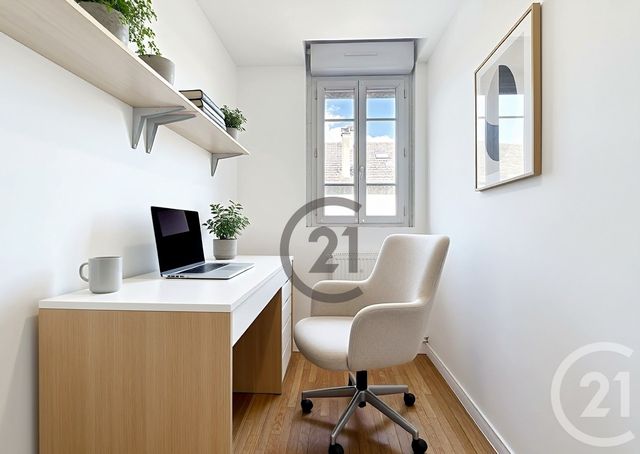 Appartement &agrave; louer - 3 pi&egrave;ces - 87,50 m2 - Sens - 89 - BOURGOGNE