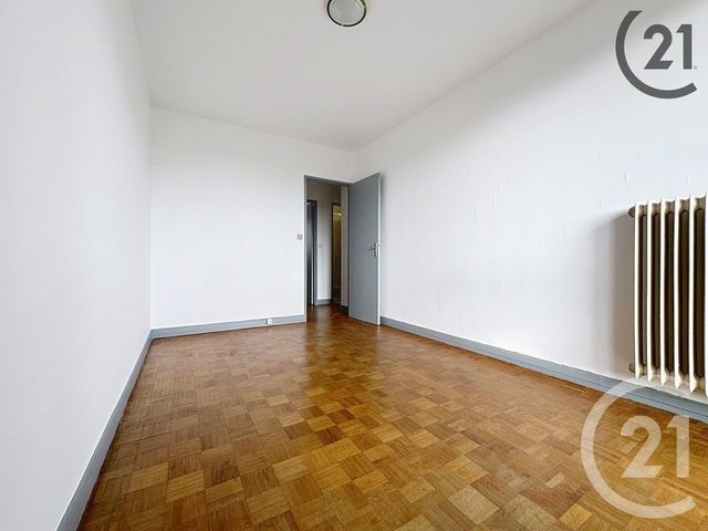 Appartement F3 &agrave; louer - 3 pi&egrave;ces - 64,50 m2 - Sens - 89 - BOURGOGNE