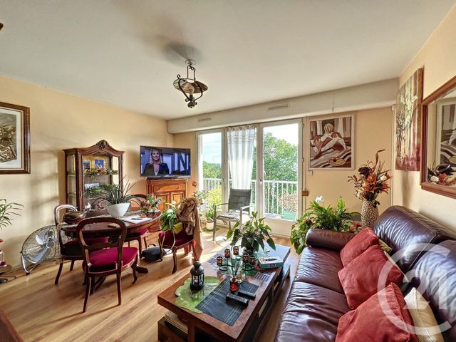 Appartement &agrave; louer - 2 pi&egrave;ces - 45 m2 - Sens - 89 - BOURGOGNE