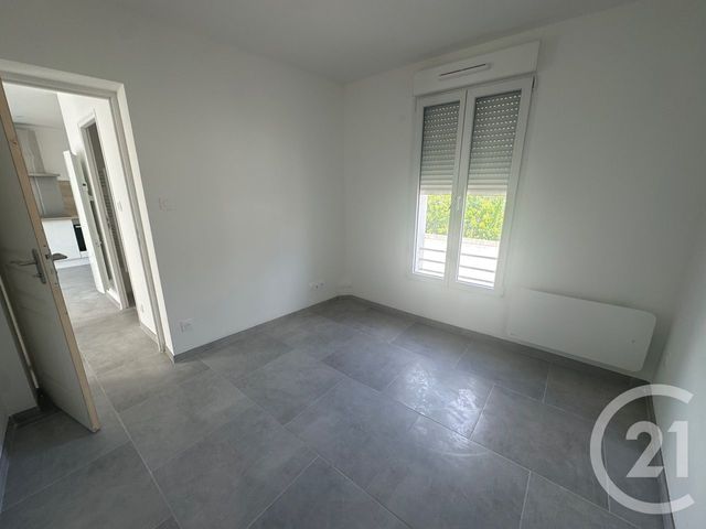 Appartement &agrave; louer - 2 pi&egrave;ces - 45,56 m2 - St Clement - 89 - BOURGOGNE
