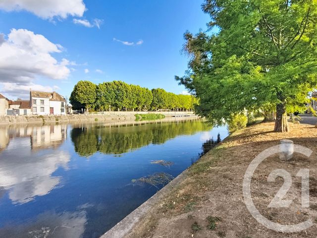 Appartement F2 &agrave; vendre - 2 pi&egrave;ces - 44 m2 - Sens - 89 - BOURGOGNE