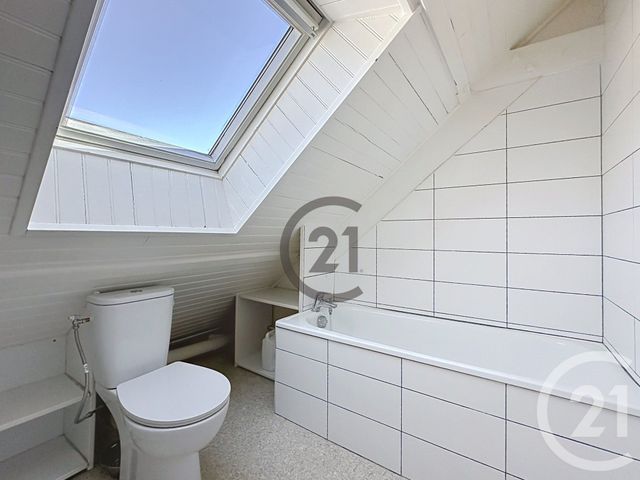Appartement &agrave; louer - 2 pi&egrave;ces - 28 m2 - Sens - 89 - BOURGOGNE