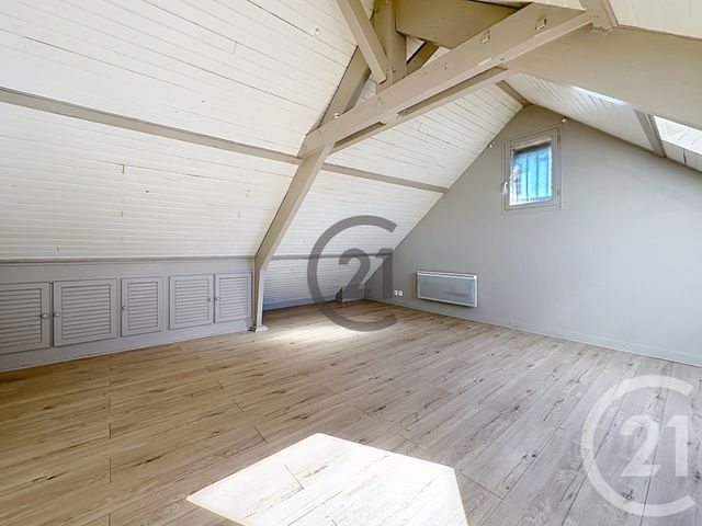 Appartement &agrave; louer - 2 pi&egrave;ces - 28 m2 - Sens - 89 - BOURGOGNE