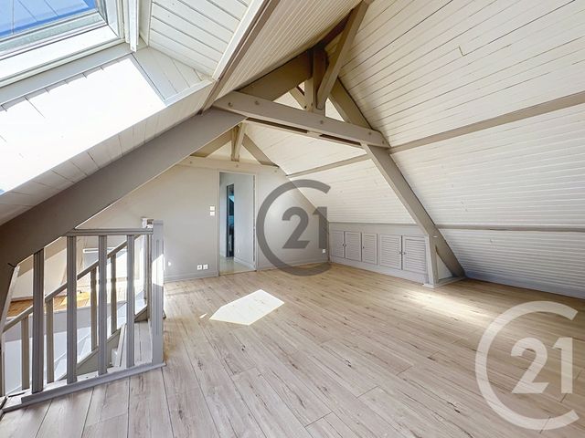 Appartement &agrave; louer - 2 pi&egrave;ces - 28 m2 - Sens - 89 - BOURGOGNE