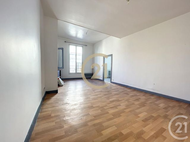 Appartement F2 &agrave; louer - 2 pi&egrave;ces - 68,70 m2 - Sens - 89 - BOURGOGNE