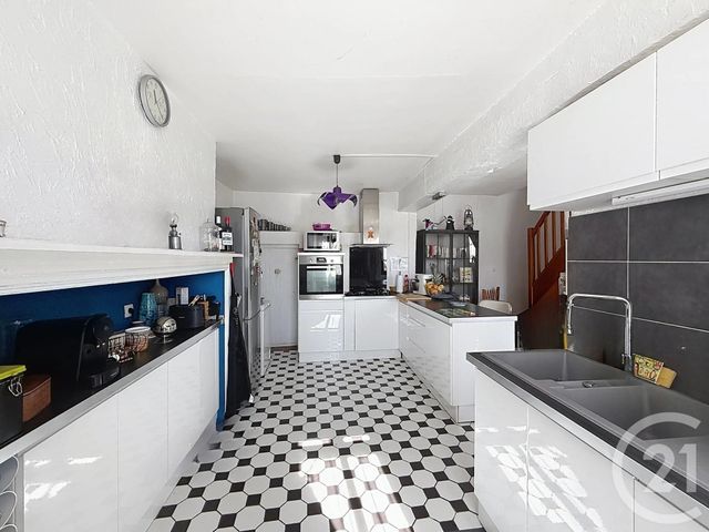 Maison à vendre - 4 pièces - 143 m2 - Les Vallees De La Vanne - 89 - BOURGOGNE