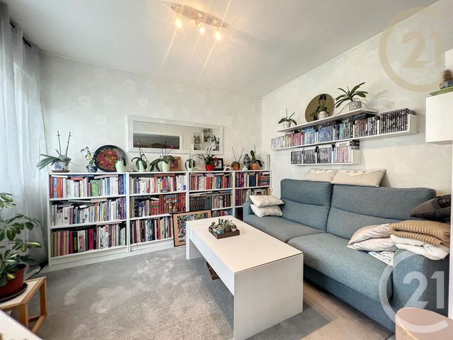 Appartement F6 à vendre - 6 pièces - 105,55 m2 - St Andre Les Vergers - 10 - CHAMPAGNE-ARDENNE