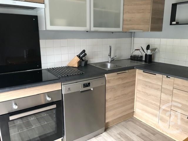 Appartement à vendre - 2 pièces - 52 m2 - St Andre Les Vergers - 10 - CHAMPAGNE-ARDENNE