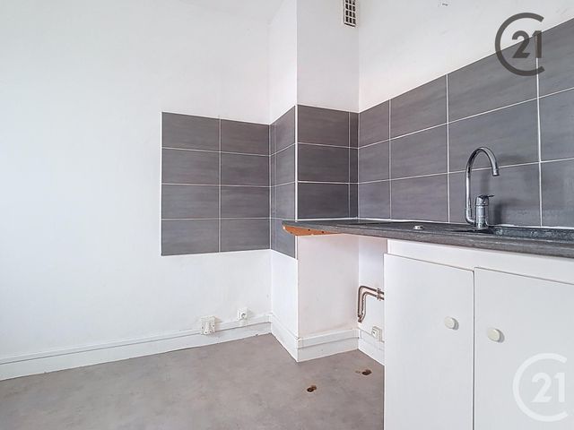 Afficher la photo en grand Appartement F2 à vendre - 2 pièces - 36 m2 - Troyes - 10 - CHAMPAGNE-ARDENNE