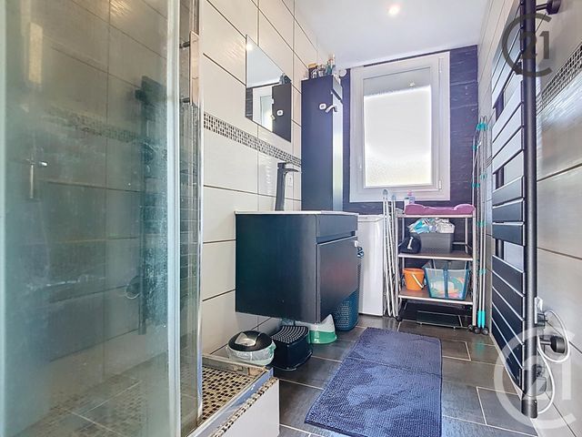 Afficher la photo en grand Appartement F4 à vendre - 4 pièces - 68,09 m2 - Troyes - 10 - CHAMPAGNE-ARDENNE