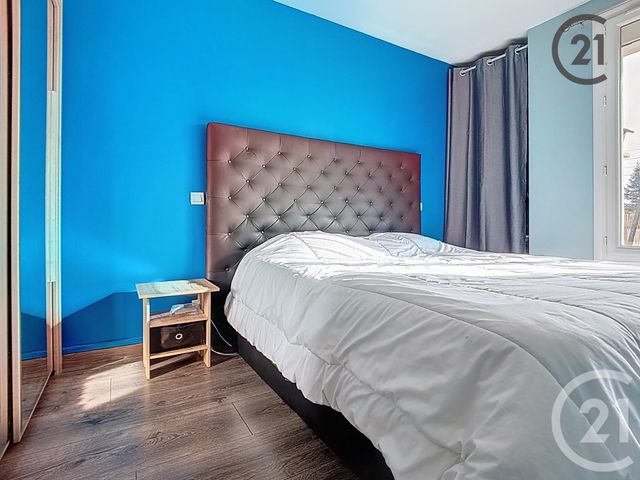 Afficher la photo en grand Appartement F4 à vendre - 4 pièces - 68,09 m2 - Troyes - 10 - CHAMPAGNE-ARDENNE