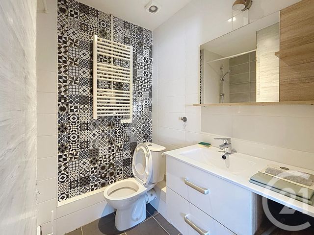 Appartement Studio &agrave; vendre - 1 pi&egrave;ce - 19 m2 - Ste Savine - 10 - CHAMPAGNE-ARDENNE