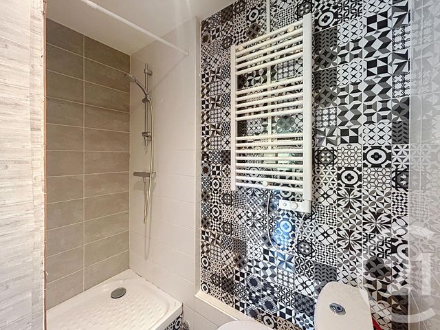 Appartement Studio &agrave; vendre - 1 pi&egrave;ce - 19 m2 - Ste Savine - 10 - CHAMPAGNE-ARDENNE