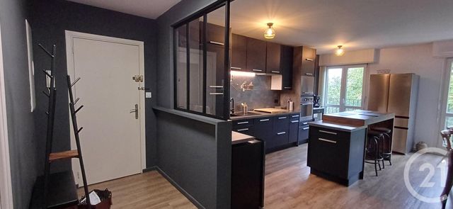 Afficher la photo en grand Appartement F5 à vendre - 5 pièces - 98 m2 - Troyes - 10 - CHAMPAGNE-ARDENNE