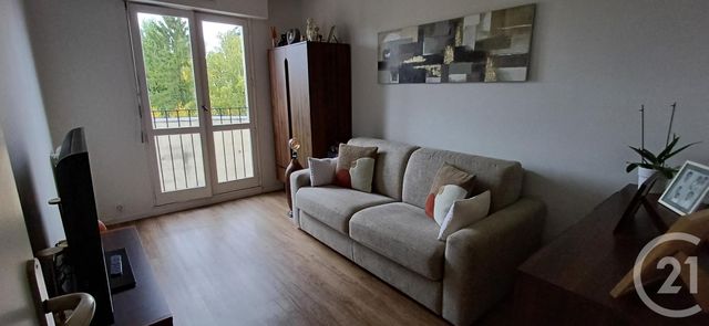 Afficher la photo en grand Appartement F5 à vendre - 5 pièces - 98 m2 - Troyes - 10 - CHAMPAGNE-ARDENNE