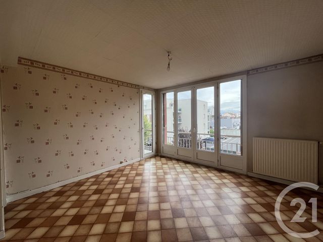 Appartement F4 à vendre - 4 pièces - 65 m2 - Troyes - 10 - CHAMPAGNE-ARDENNE