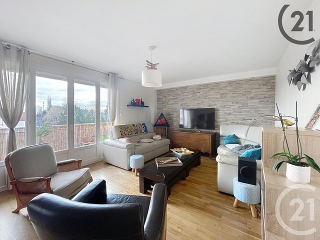 Appartement F5 à vendre - 5 pièces - 96 m2 - St Andre Les Vergers - 10 - CHAMPAGNE-ARDENNE
