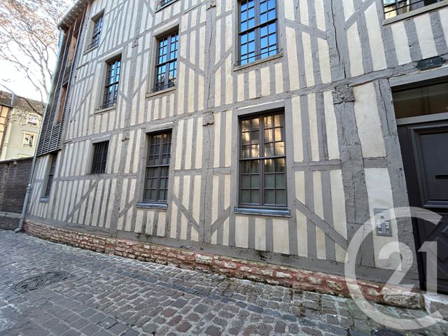 Appartement T2 à louer - 2 pièces - 34 m2 - Troyes - 10 - CHAMPAGNE-ARDENNE