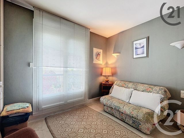 Appartement à vendre - 4 pièces - 80,96 m2 - St Andre Les Vergers - 10 - CHAMPAGNE-ARDENNE