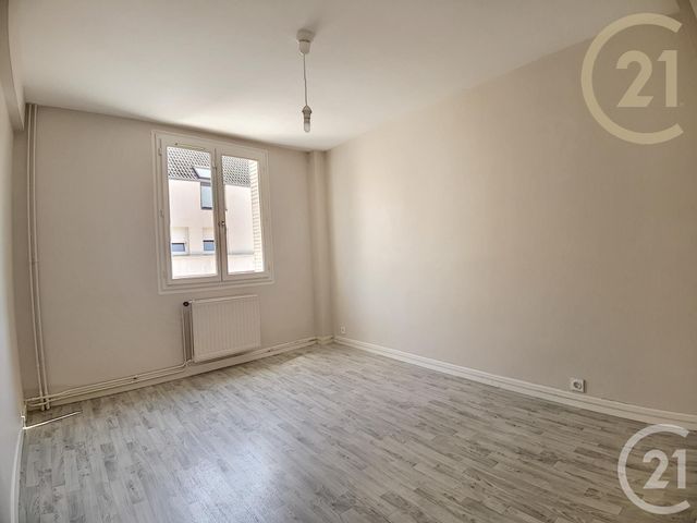 Afficher la photo en grand Appartement F3 à vendre - 4 pièces - 67 m2 - Troyes - 10 - CHAMPAGNE-ARDENNE