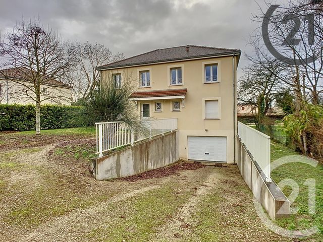 Maison à vendre - 7 pièces - 161,50 m2 - St Julien Les Villas - 10 - CHAMPAGNE-ARDENNE