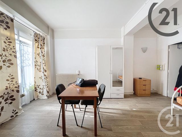 Appartement Studio à vendre - 1 pièce - 31,15 m2 - Troyes - 10 - CHAMPAGNE-ARDENNE