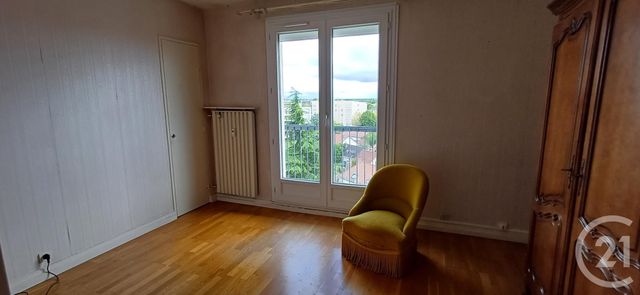 Appartement F5 à vendre - 5 pièces - 97 m2 - St Andre Les Vergers - 10 - CHAMPAGNE-ARDENNE
