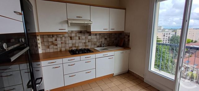 Appartement F5 à vendre - 5 pièces - 97 m2 - St Andre Les Vergers - 10 - CHAMPAGNE-ARDENNE