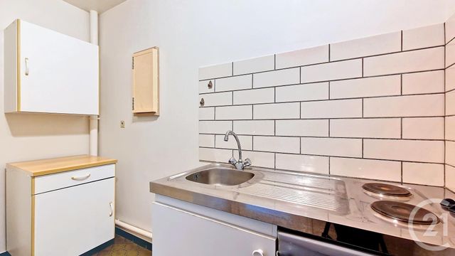 Appartement F1 à vendre - 1 pièce - 27 m2 - St Julien Les Villas - 10 - CHAMPAGNE-ARDENNE