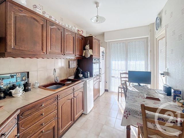 Afficher la photo en grand Appartement à vendre - 4 pièces - 74 m2 - Troyes - 10 - CHAMPAGNE-ARDENNE