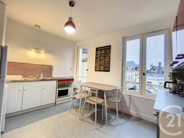 Appartement F3 à louer - 3 pièces - 60,40 m2 - Troyes - 10 - CHAMPAGNE-ARDENNE