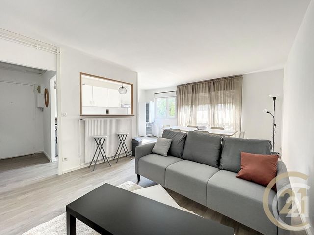 Appartement à louer - 4 pièces - 74 m2 - Troyes - 10 - CHAMPAGNE-ARDENNE