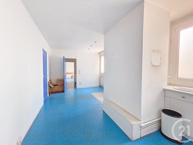 Commerce à louer - 45 m2 - 10 - CHAMPAGNE-ARDENNE