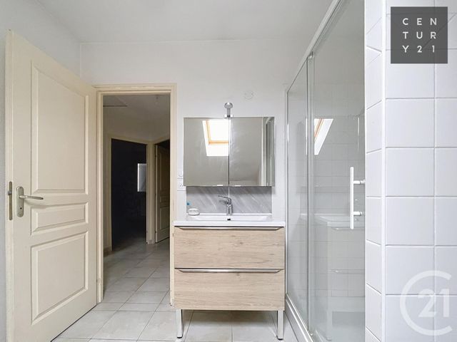 Appartement F4 &agrave; vendre - 4 pi&egrave;ces - 95 m2 - St Andre Les Vergers - 10 - CHAMPAGNE-ARDENNE