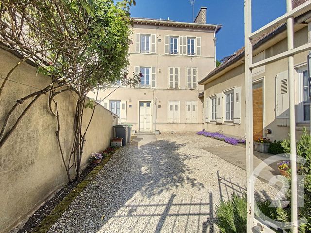 Afficher la photo en grand Appartement F2 à louer - 2 pièces - 45 m2 - Ste Savine - 10 - CHAMPAGNE-ARDENNE