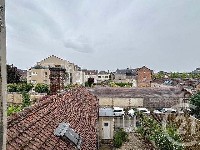 Afficher la photo en grand Appartement F2 à louer - 2 pièces - 45 m2 - Ste Savine - 10 - CHAMPAGNE-ARDENNE