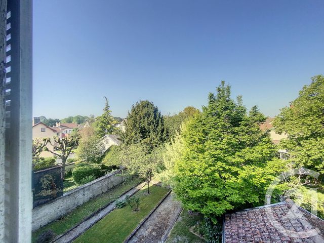 Afficher la photo en grand Appartement F2 à louer - 2 pièces - 45 m2 - Ste Savine - 10 - CHAMPAGNE-ARDENNE