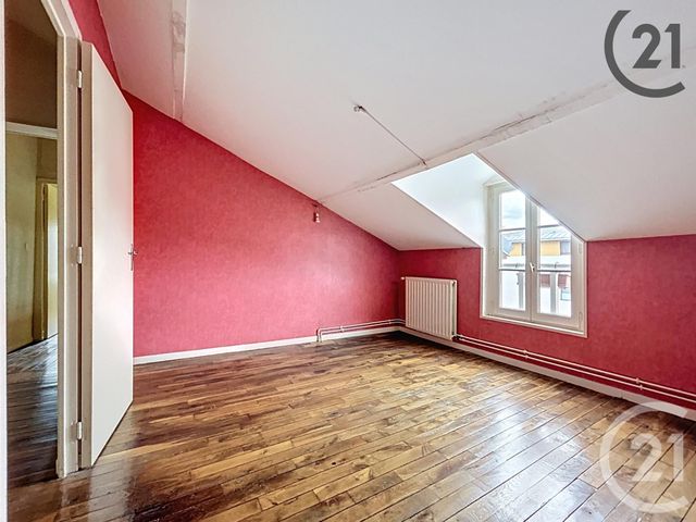 Afficher la photo en grand Appartement T4 à vendre - 4 pièces - 74,30 m2 - 10 - CHAMPAGNE-ARDENNE