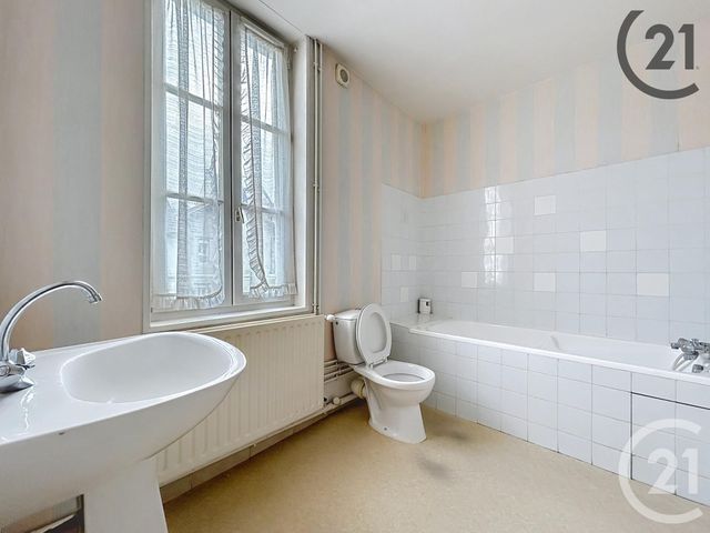 Afficher la photo en grand Appartement T4 à vendre - 4 pièces - 74,30 m2 - 10 - CHAMPAGNE-ARDENNE