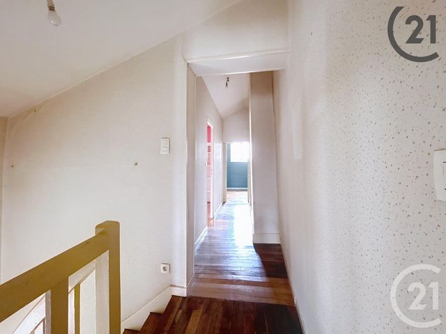 Afficher la photo en grand Appartement T4 à vendre - 4 pièces - 74,30 m2 - 10 - CHAMPAGNE-ARDENNE