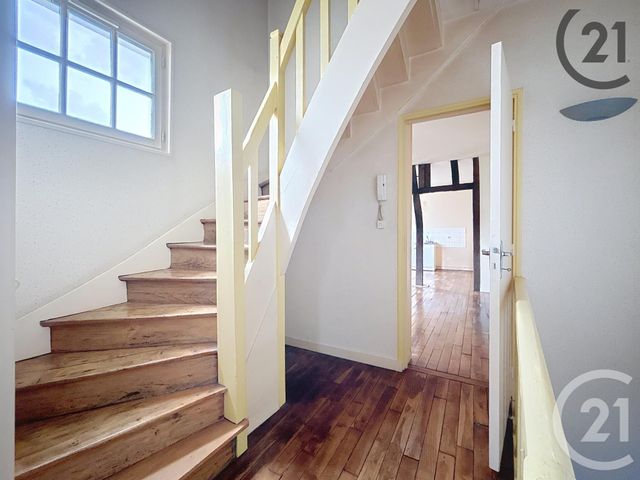Afficher la photo en grand Appartement T4 à vendre - 4 pièces - 74,30 m2 - 10 - CHAMPAGNE-ARDENNE