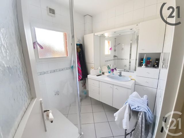Afficher la photo en grand Appartement F3 à vendre - 3 pièces - 62,78 m2 - Troyes - 10 - CHAMPAGNE-ARDENNE