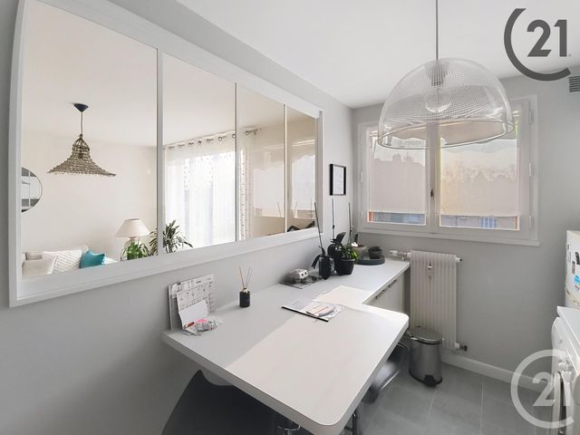 Afficher la photo en grand Appartement F3 à vendre - 3 pièces - 62,78 m2 - Troyes - 10 - CHAMPAGNE-ARDENNE